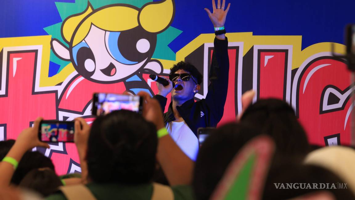 $!El evento animó a todos los asistentes desde el escenario.