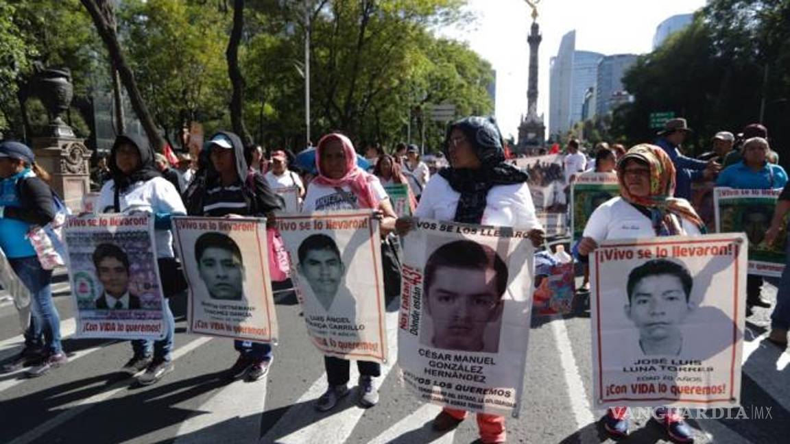 $!Falta de voluntad del gobierno de EPN: padres de los 43