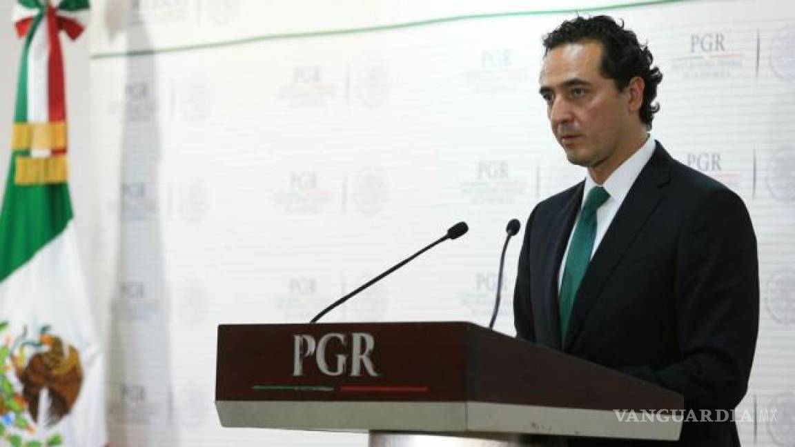 Cuestionan legitimidad de Elías Beltrán al frente de la PGR