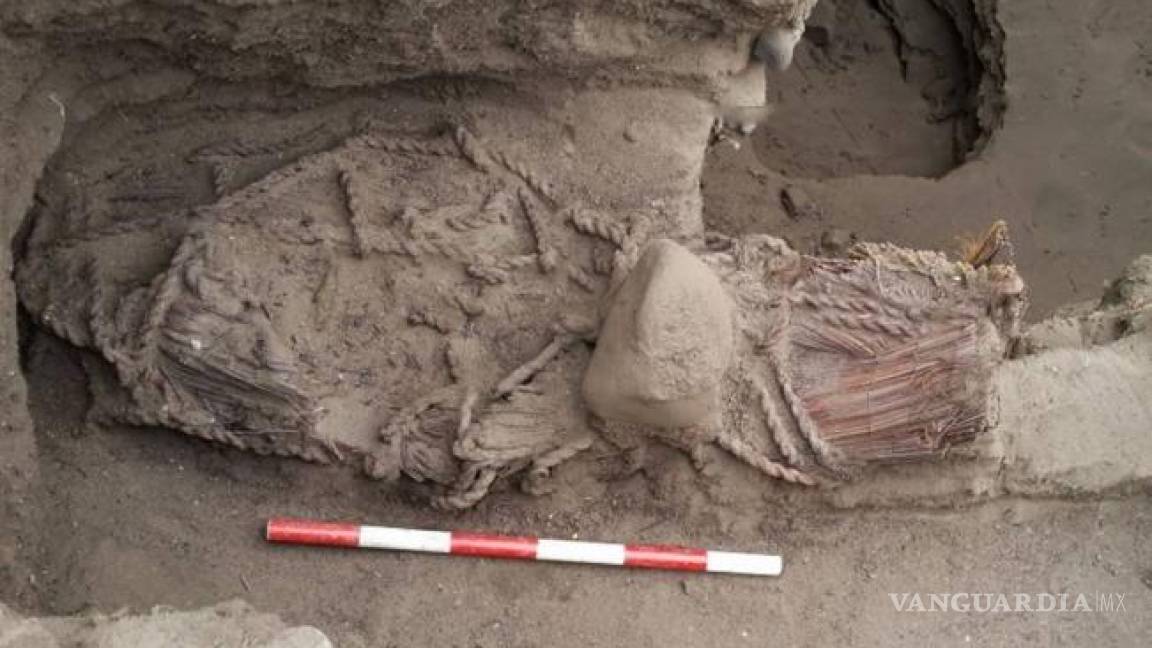 Descubren momia de mujer con 4.500 años de antigüedad en Perú