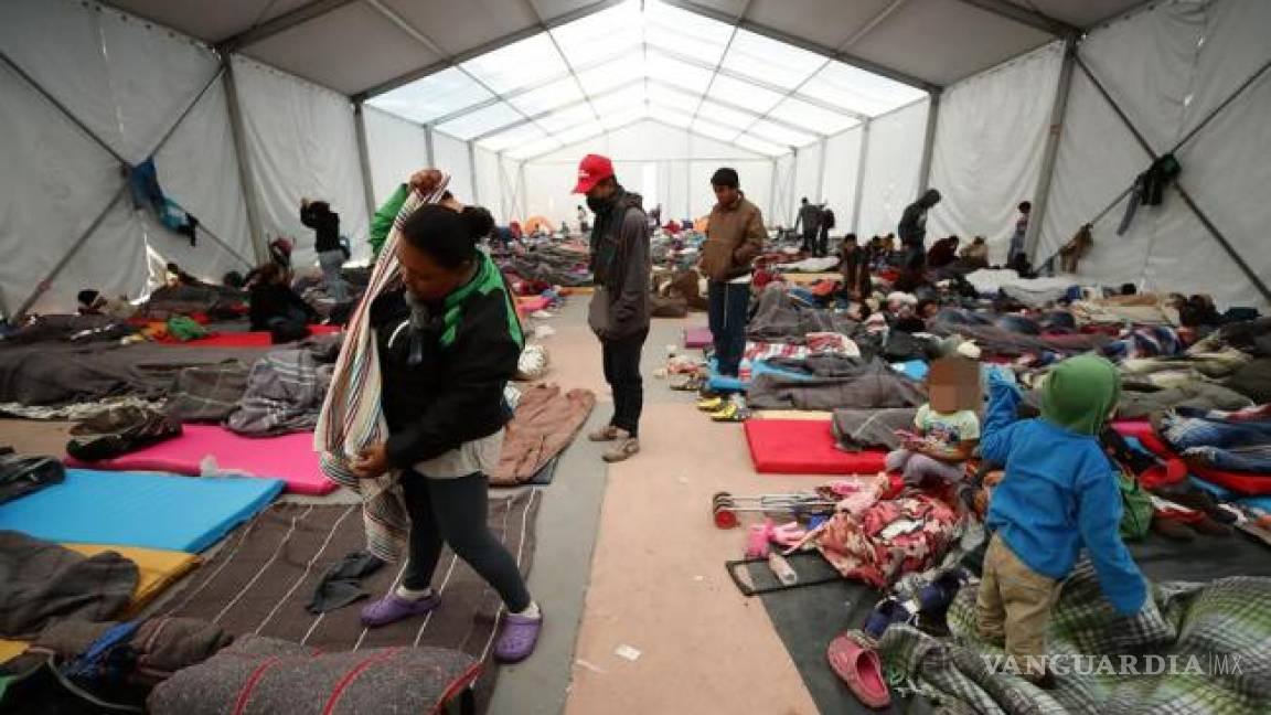 'Política de asilo &quot;Permanecer en México&quot; de Estados Unidos representa abandono de Trump a refugiados'