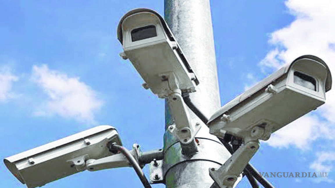Atacan a balazos a 40 cámaras de vigilancia en Mazatán y Culiacán
