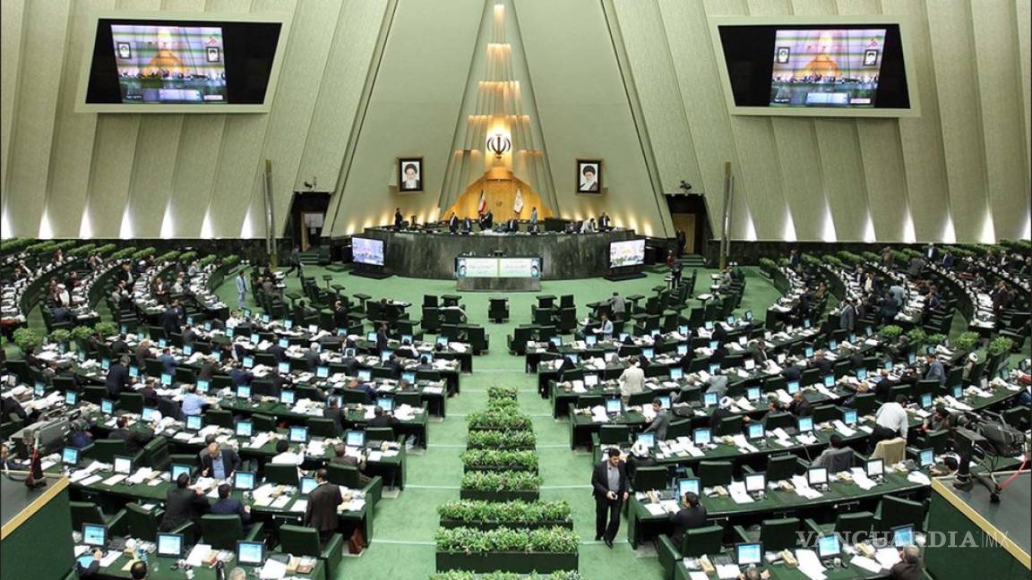 Parlamento de Irán designa al Pentágono como 'organización terrorista'