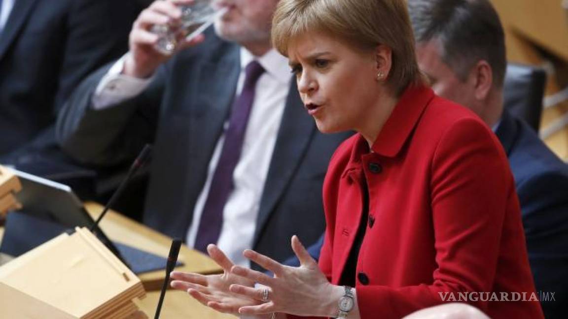 Escocia aprueba negociar con Londres nuevo referéndum de independencia