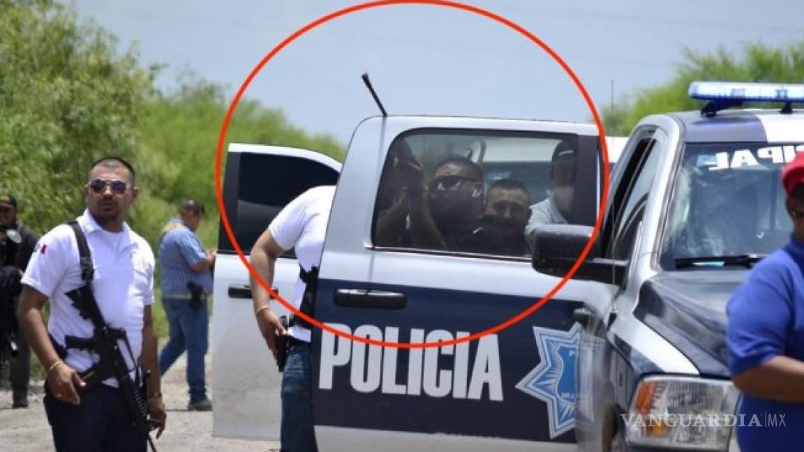 Jefe policiaco recibe con disparos a periodistas en Sabinas, Coahuila (video)