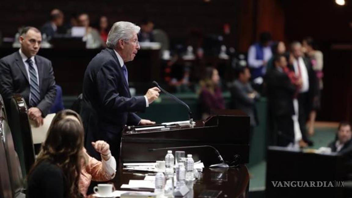 $!Operación simultánea entre AICM y Santa Lucía, imposible: Ruiz Esparza