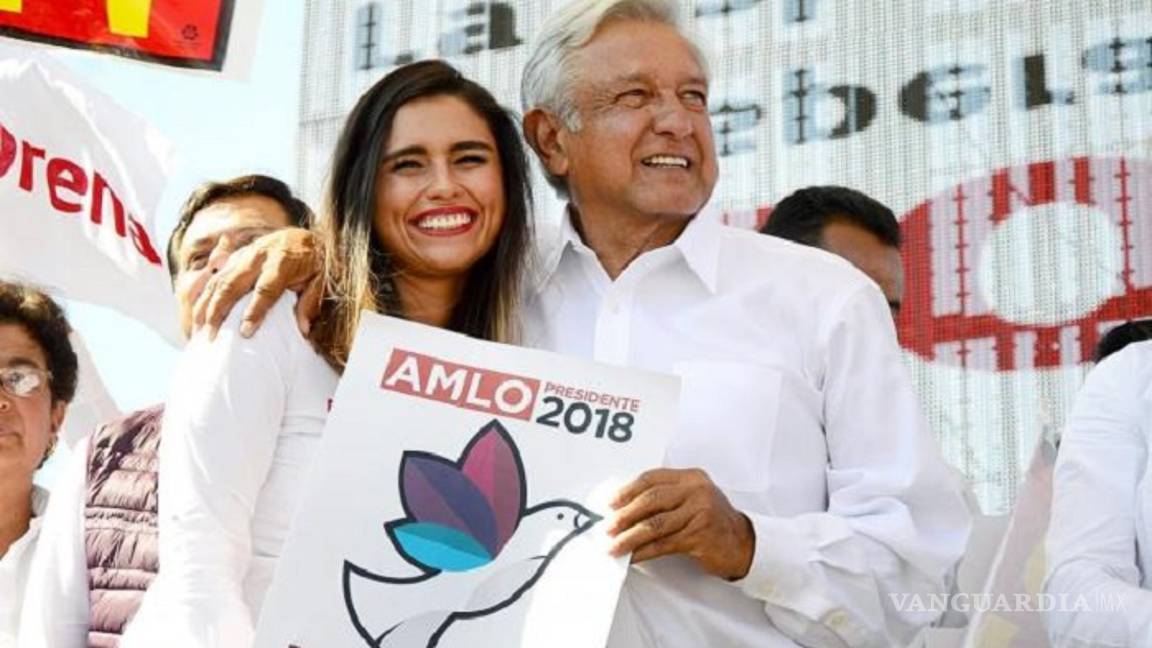 $!De ser 'ayudante' de AMLO, Paloma Aguilar entró al SAT… ¡con novio, suegro y amigos!