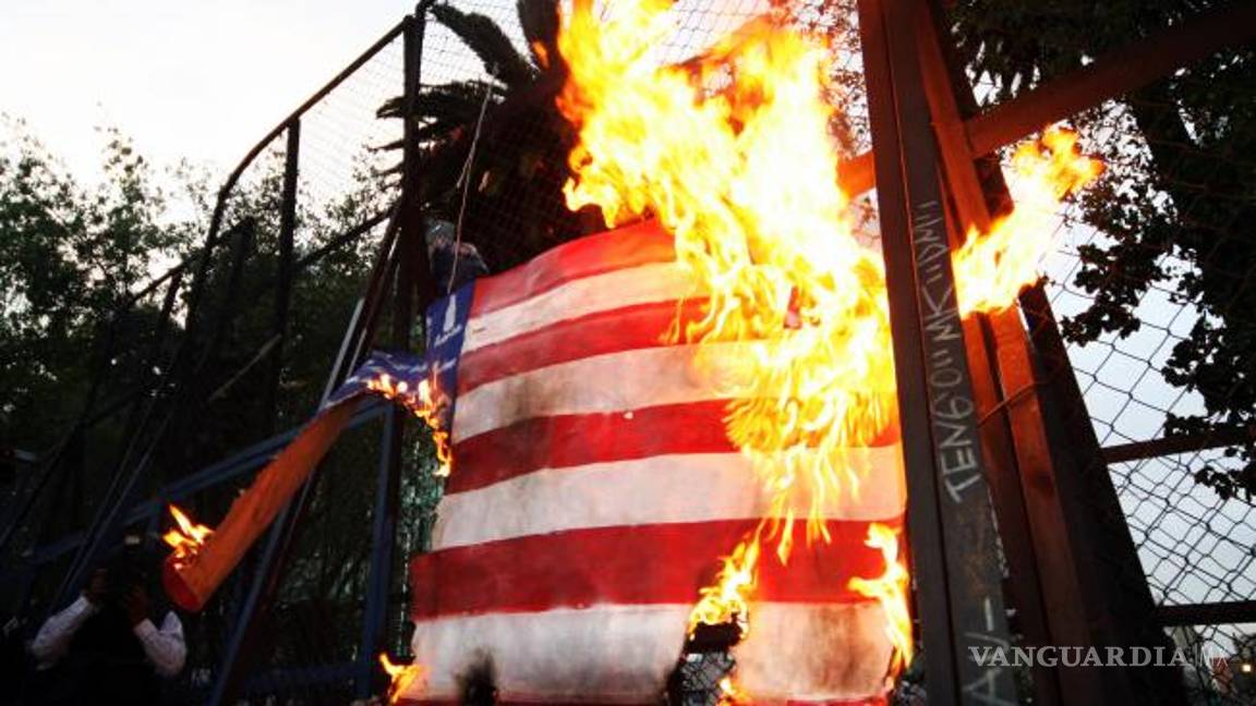 $!Quien queme la bandera de EU debe perder la ciudadanía: Trump