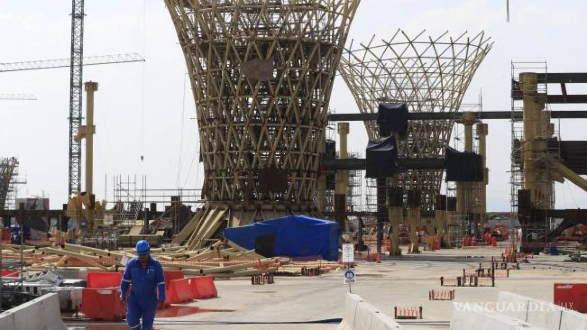 $!Bancos ganan en comisiones suficiente dinero como para cancelar el NAIM