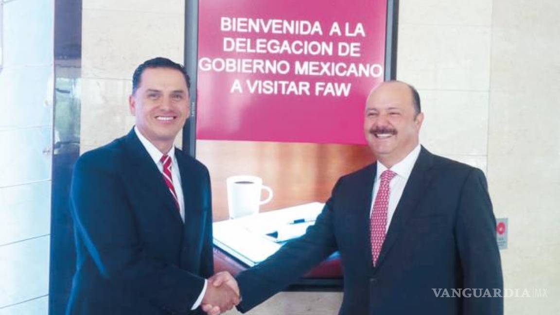 César Duarte y Roberto Sandoval desviaron dinero a través de asociación ganadera: Santiago Nieto