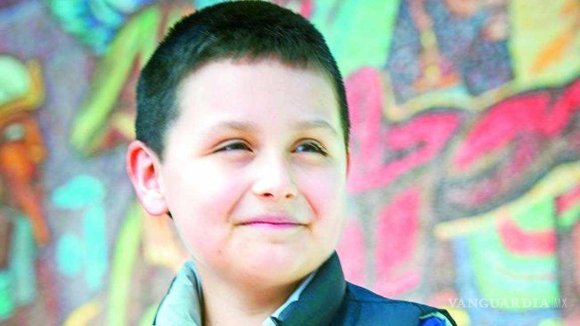 $!El niño genio que no cree en Dios, pero sí en los Reyes Magos