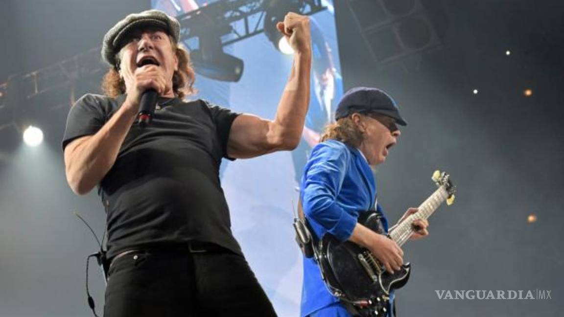 Vocalista de AC/DC deja gira ante riesgo de perder audición