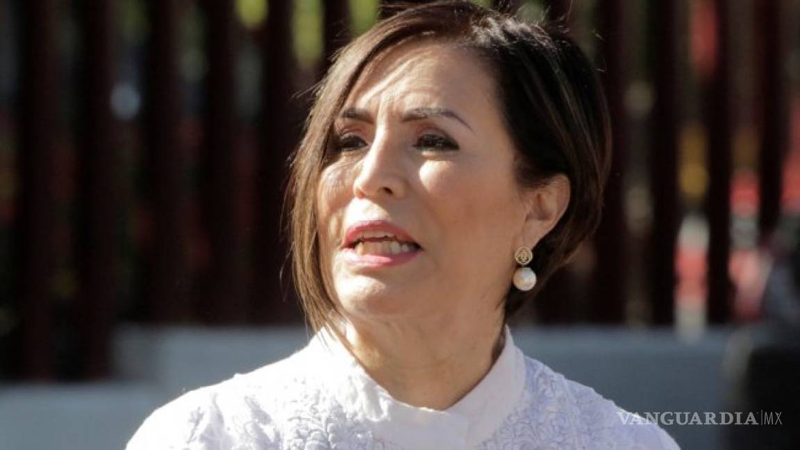 Abogado de Rosario Robles denunciará expedición de licencia falsa