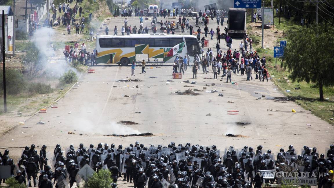 PGR alista peritaje de armas usadas por policías durante enfrentamiento en Nochixtlán