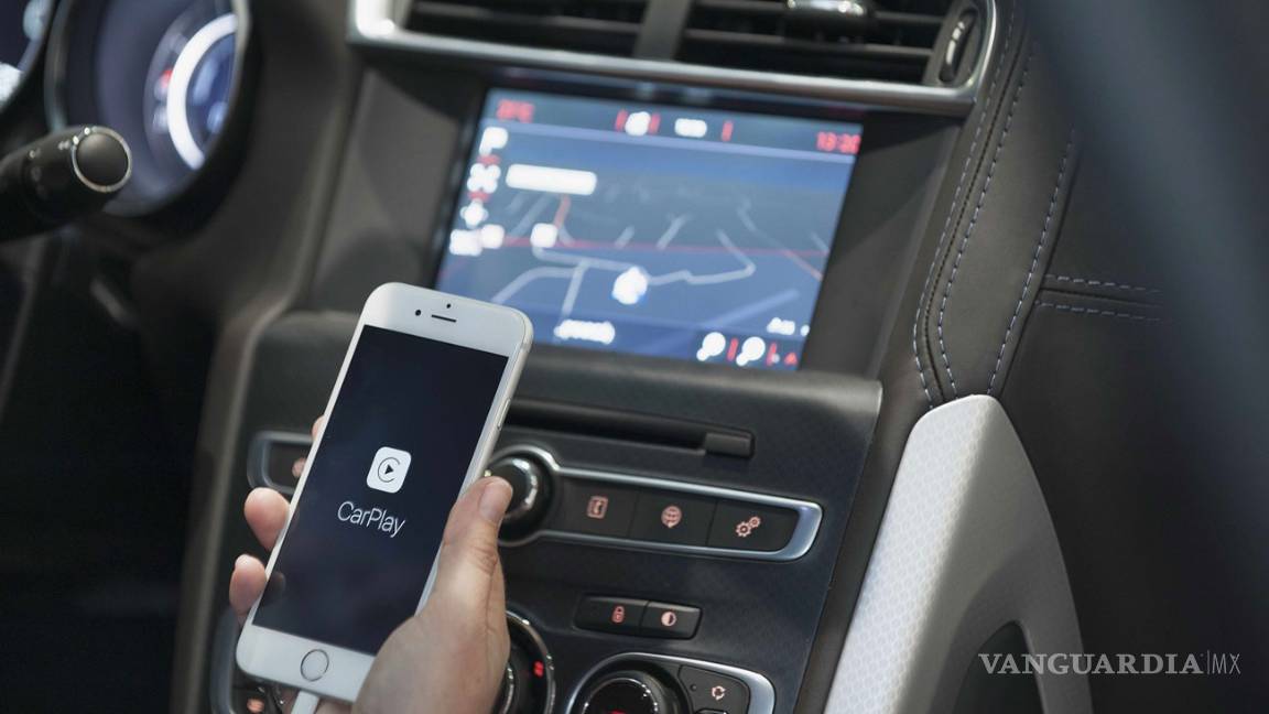 $!15 dispositivos que nunca deberían faltar en tu coche nuevo