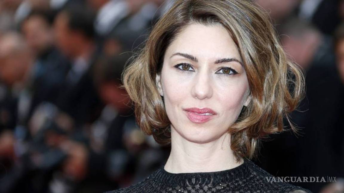 $!Promete Valentino su toque "rojo" para la Traviata de Sofia Coppola en Roma