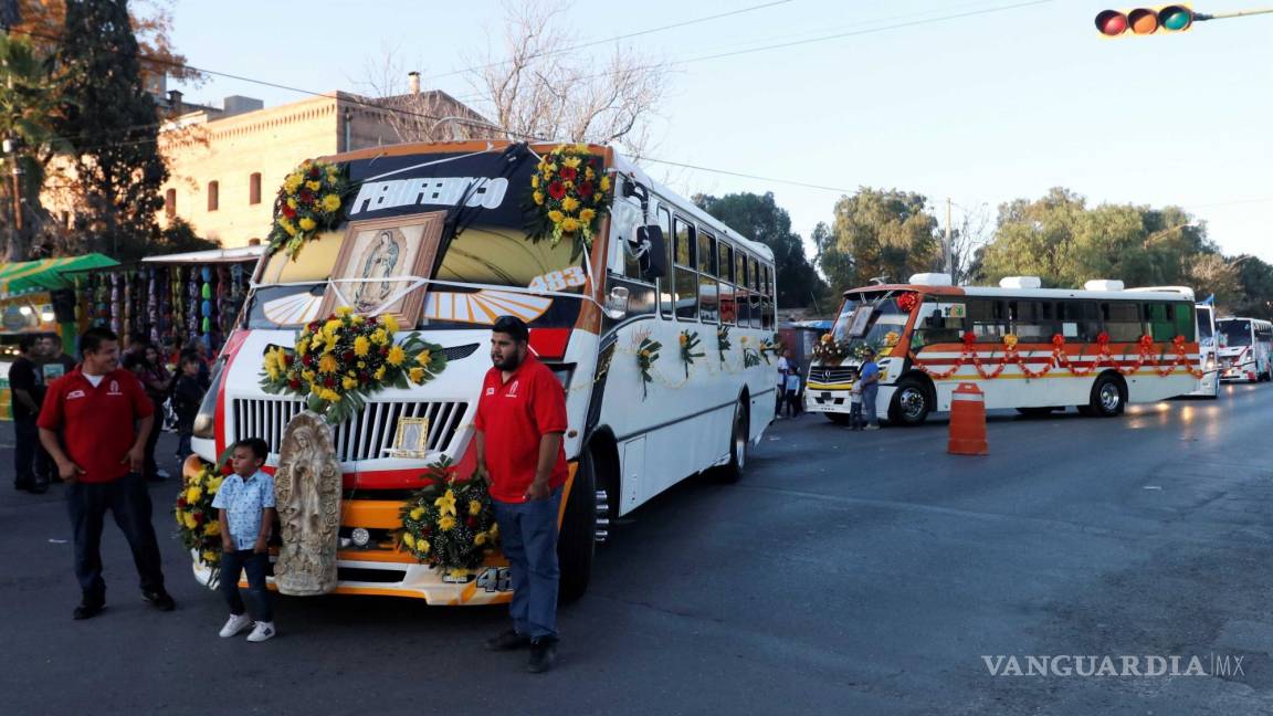 $!Para Eduardo Álvarez, también conductor de unidad en esta ruta, fue el cuarto año de asistir a la peregrinación en honor de la virgen-
