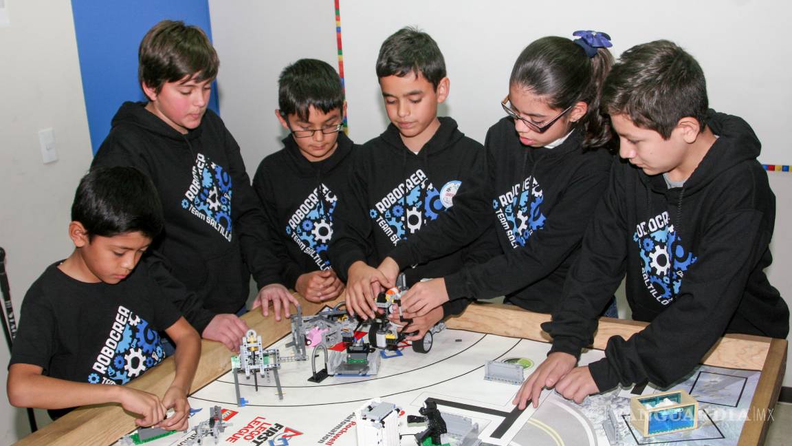 $!Niños saltillenses van a mundial de robótica en Dinamarca