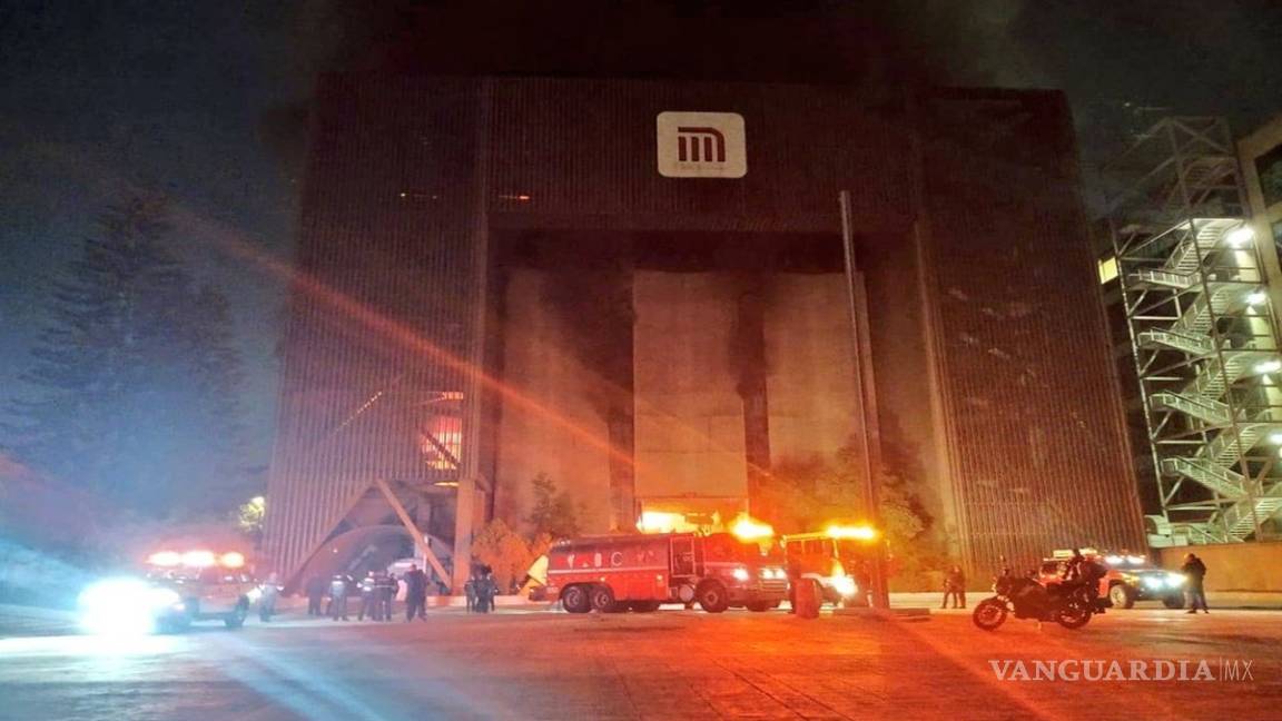 Se registra incendio en oficinas del Metro de la CDMX; reportan un muerto