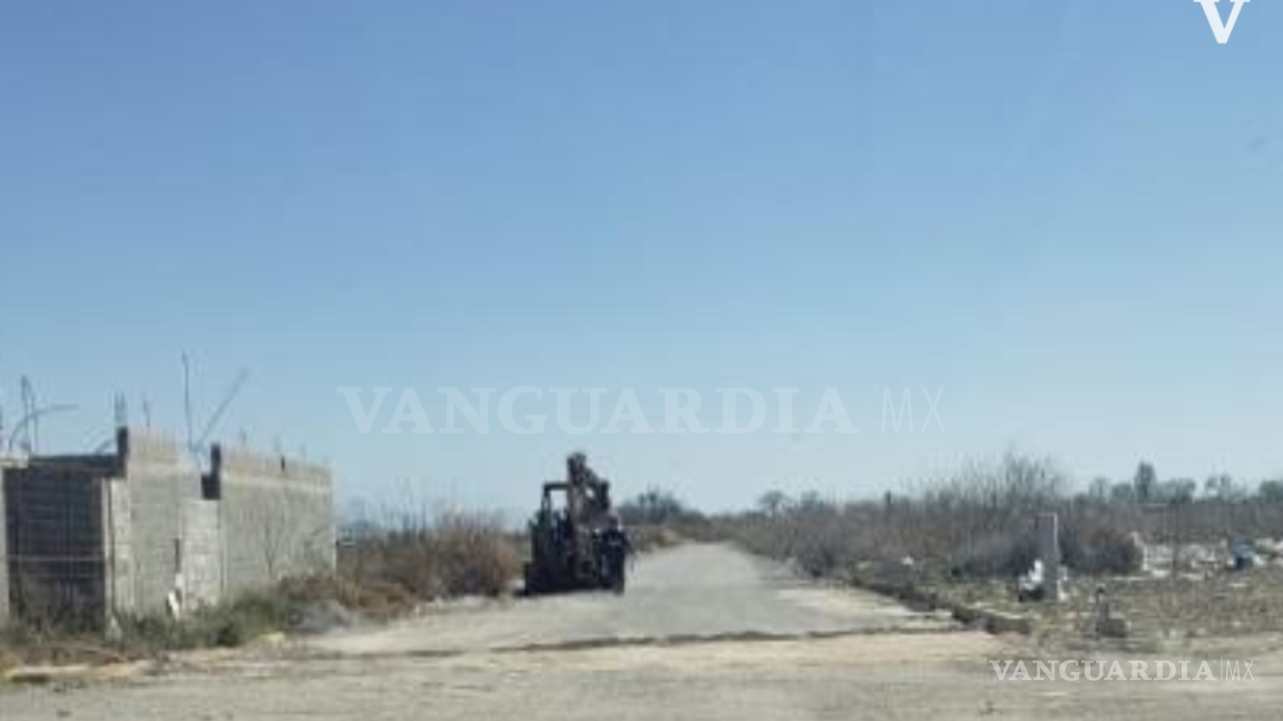 $!El Alcalde aseveró que no se permitirá que se siga defraudando a la gente, tampoco que los funcionarios se adjudiquen predios municipales.