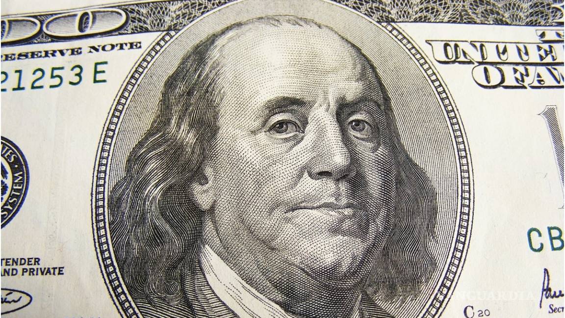 Dólar se hunde 57 centavos y se cotiza a 20.03 pesos tras eventual triunfo de Biden