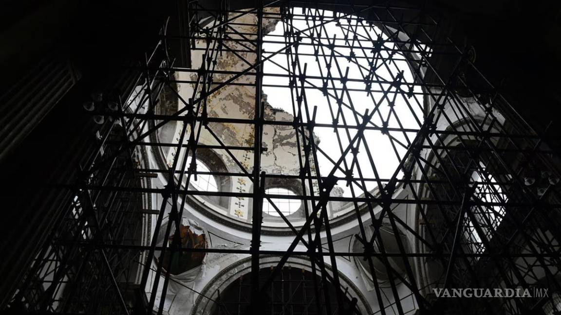 ‘Rezan’ para que continúe reconstrucción de iglesia dañada en el terremoto de 2017