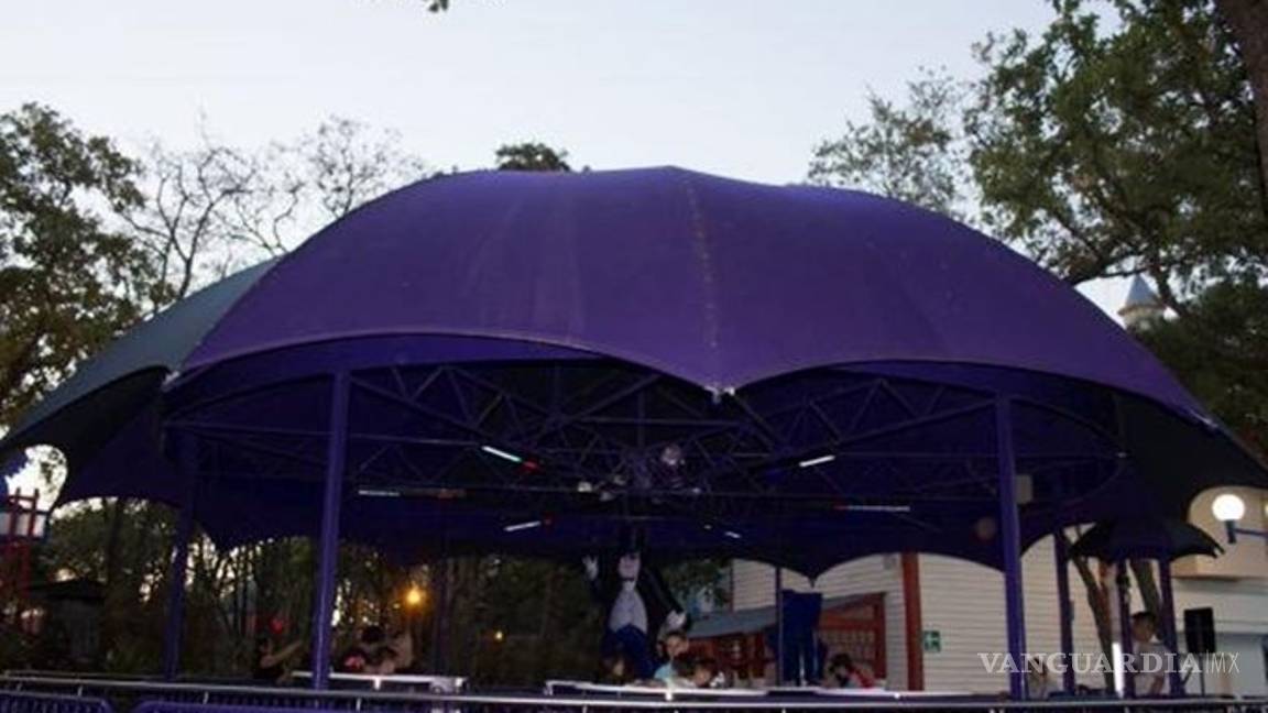 $!Murió joven que 'salió volando' de juego en Six Flags México