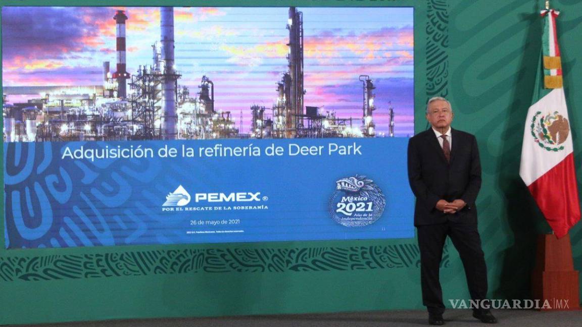 AMLO agradece a EU por autorizar compra de refinería Deer Park; dedica mensaje a trabajadores de Shell
