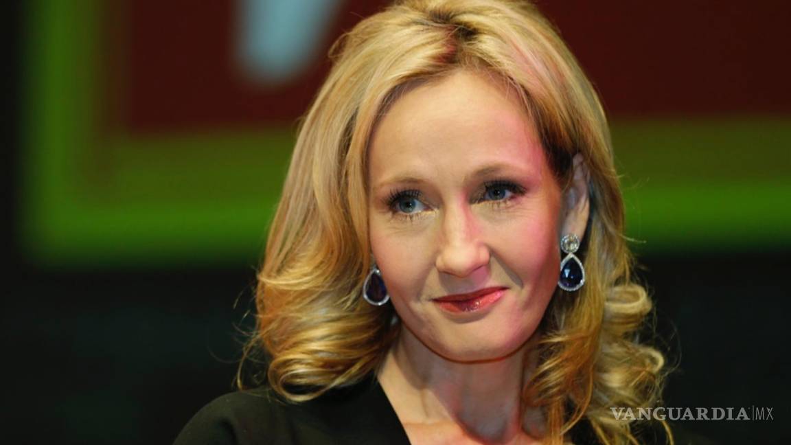 JK Rowling donará 1.21 mde para ayudar a niños ucranianos