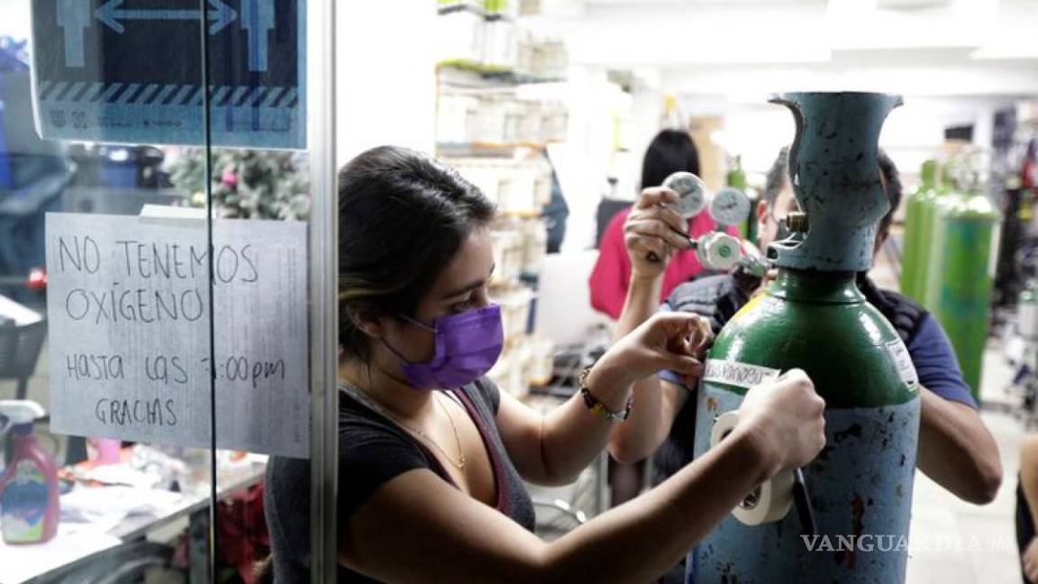 Hasta en 80 mil pesos revenden tanques de oxígeno, en Jalisco