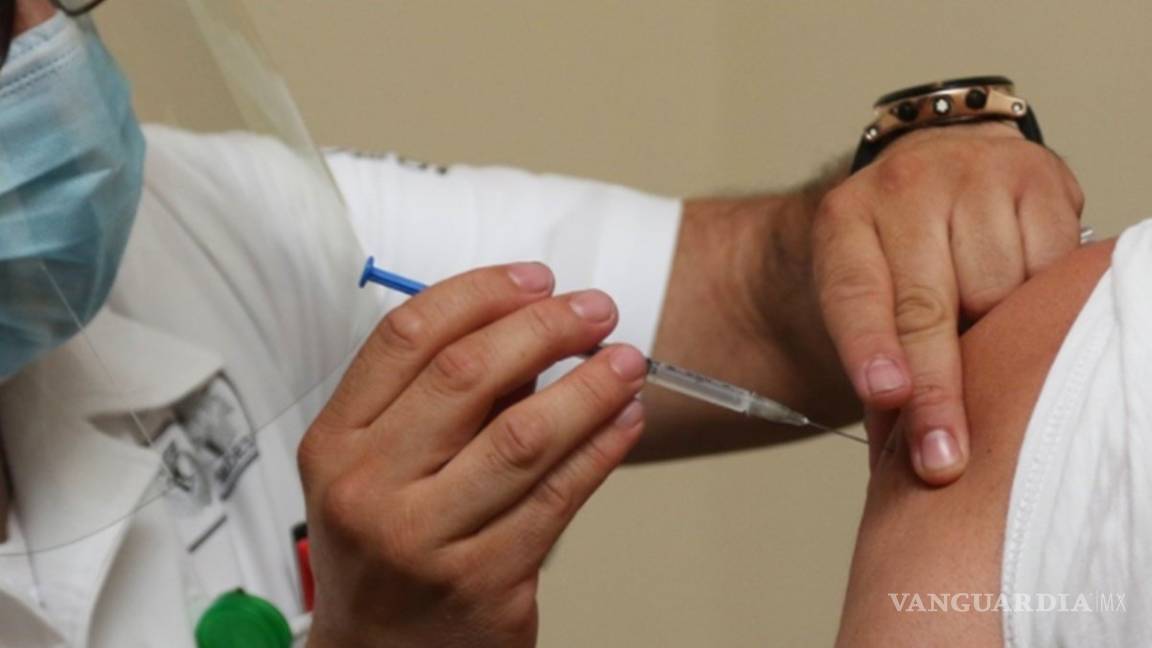 Abuelito muere tras recibir vacuna contra Covid-19 en Azcapotzalco