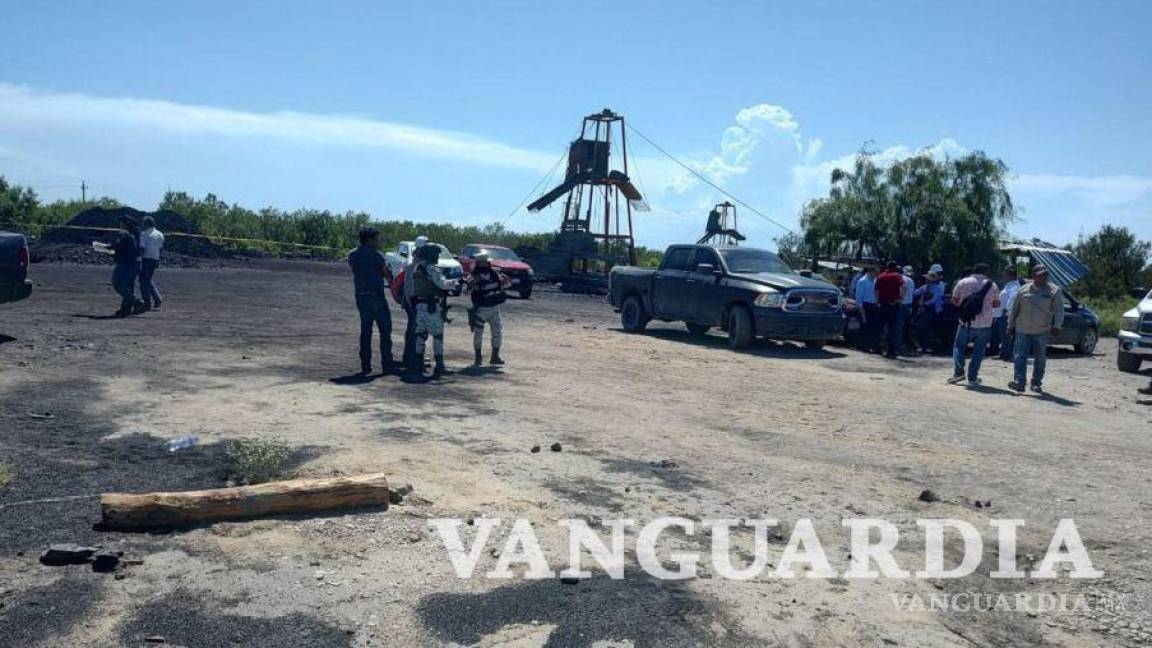 $!Al momento se encuentran autoridades en la mina en Agujita, Sabinas.