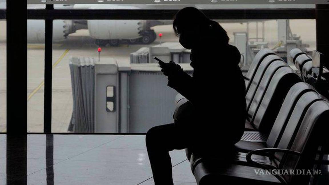 $!La FAA había ordenado a las aerolíneas que suspendieran todas las salidas nacionales hasta las 9 am del este