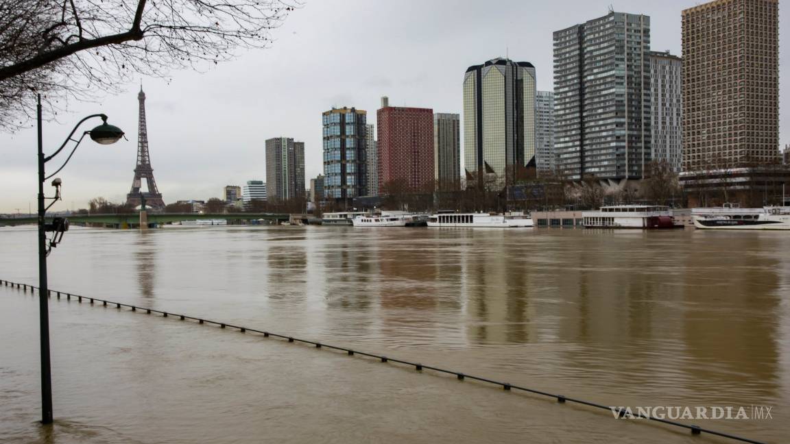 $!Río Sena se desborda inundando París (Fotos)