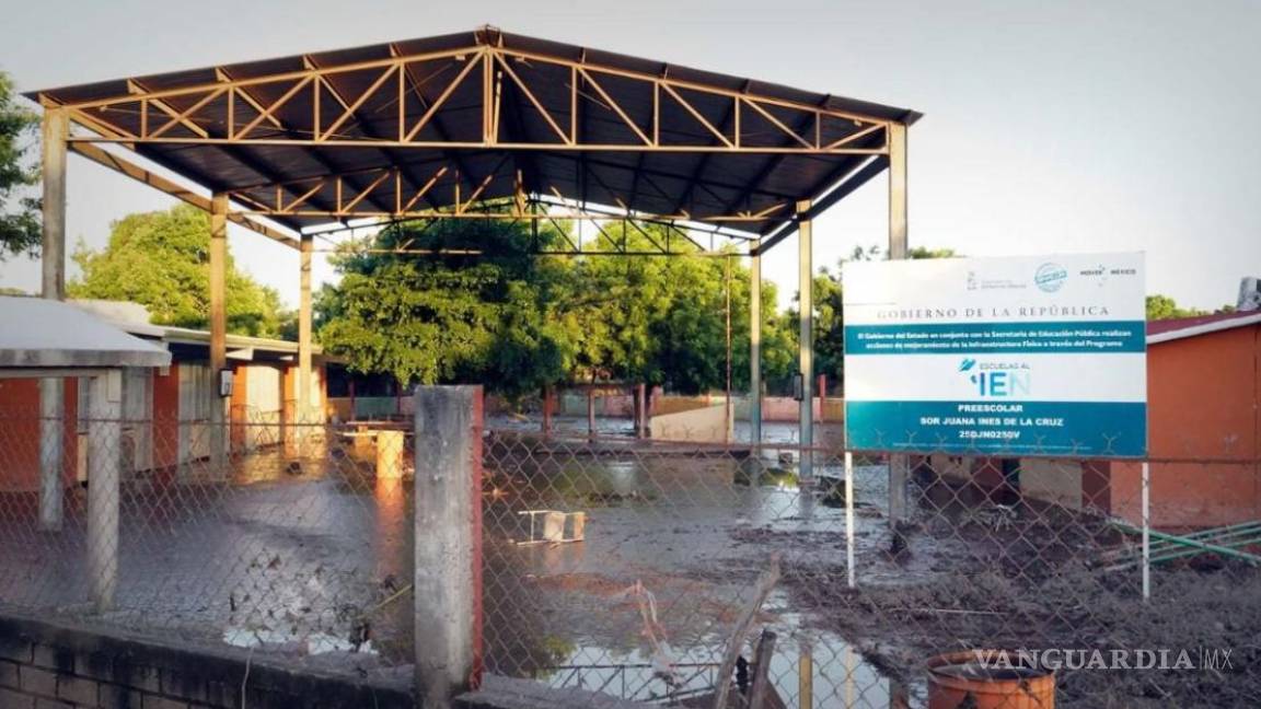 Pagan aseguradoras a escuelas afectadas por huracanes en Sinaloa