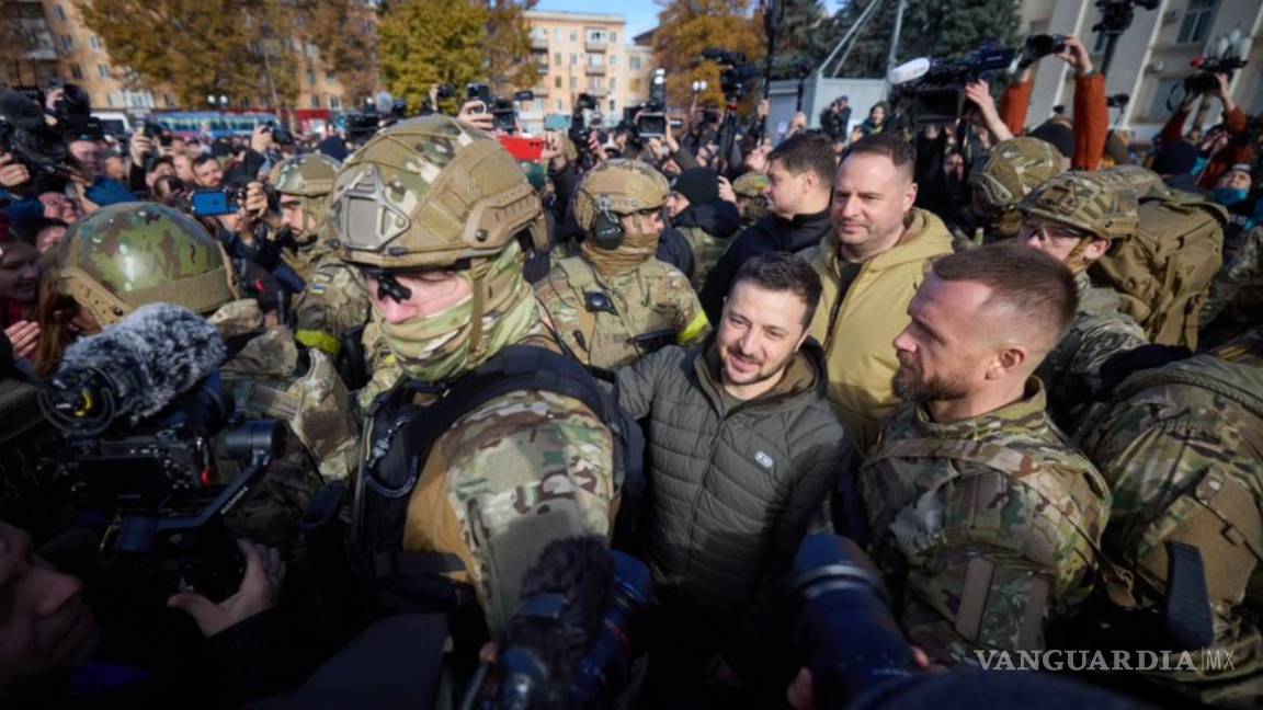 Zelenski asegura que es el principio del fin de la guerra en Ucrania y celebra retirada de tropas rusas