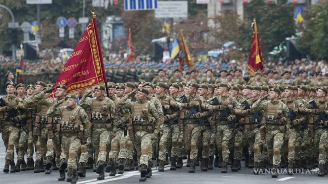 Ucrania celebra un cuarto de siglo de independencia inmersa en una guerra