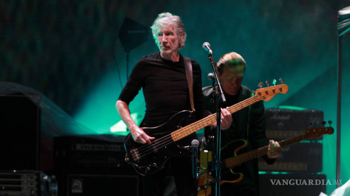 Roger Waters, un maremoto político en el Zócalo