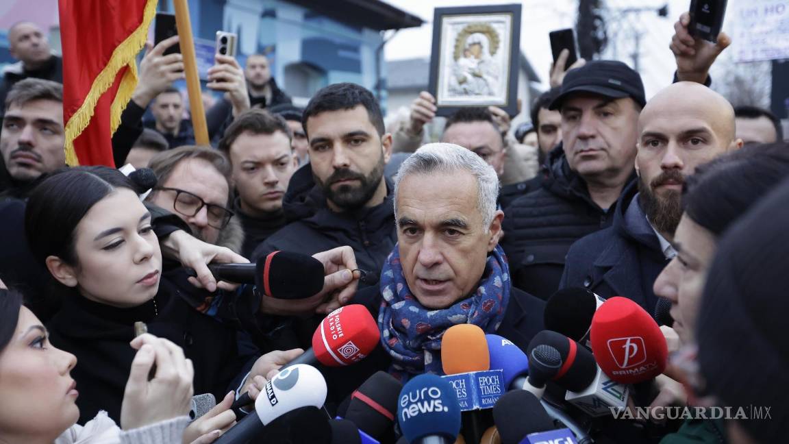 $!Calin Georgescu, candidato presidencial independiente de Rumania que ganó la primera vuelta de las elecciones presidenciales.