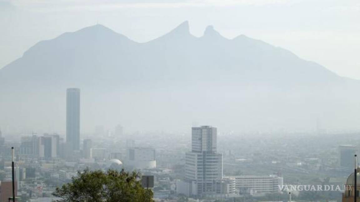 Nuevo León: llega tormenta de arena por Frente Frío 26, responsable de contaminación