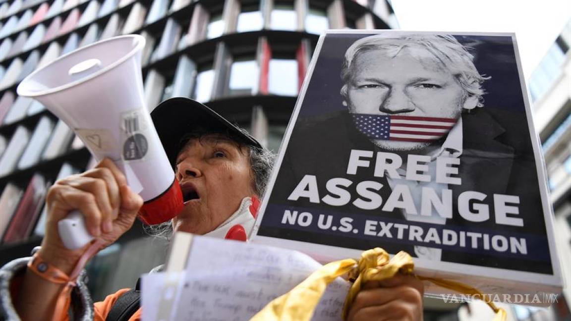 Julian Assange rechaza solicitud de EU para ser extraditado