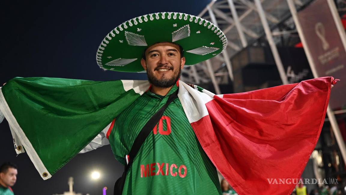 $!Un partidario de México antes del partido de fútbol del grupo C de la Copa Mundial de la FIFA 2022 entre México y Polonia en el Estadio 947 en Doha, Qatar.