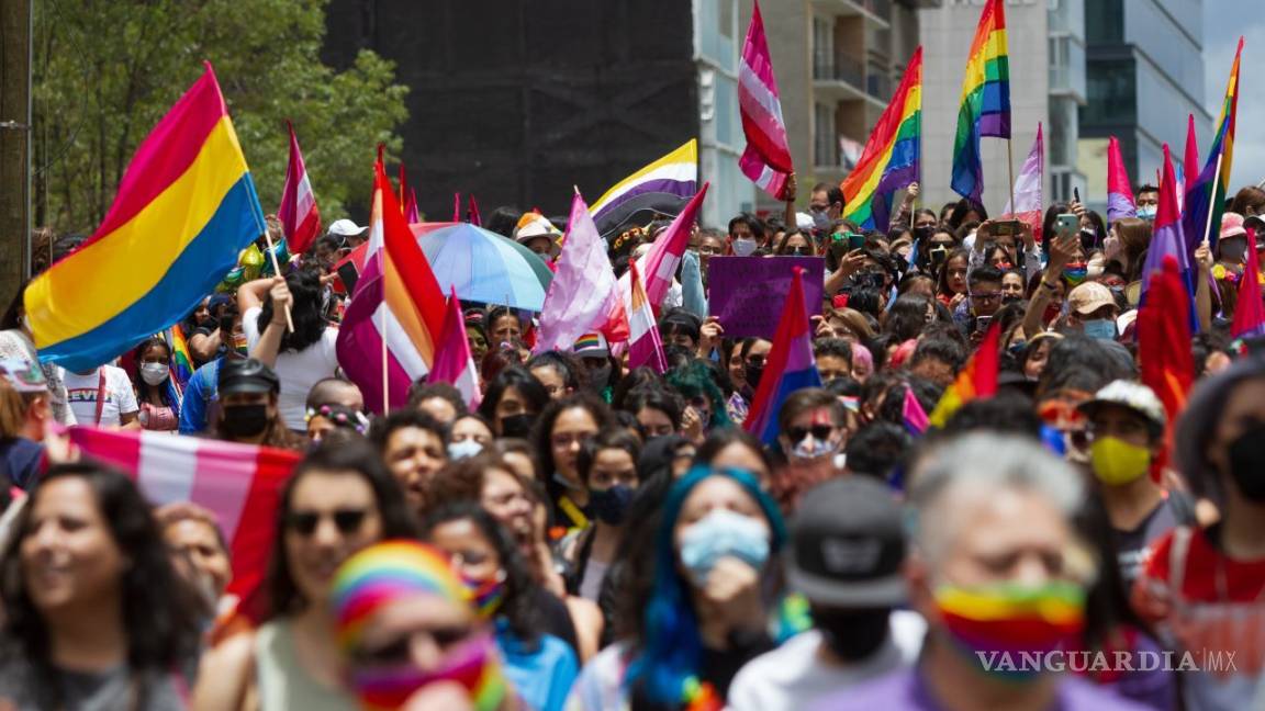 Mujeres exigen inclusión y freno a crímenes de odio en 'Marcha Lencha' de la CDMX
