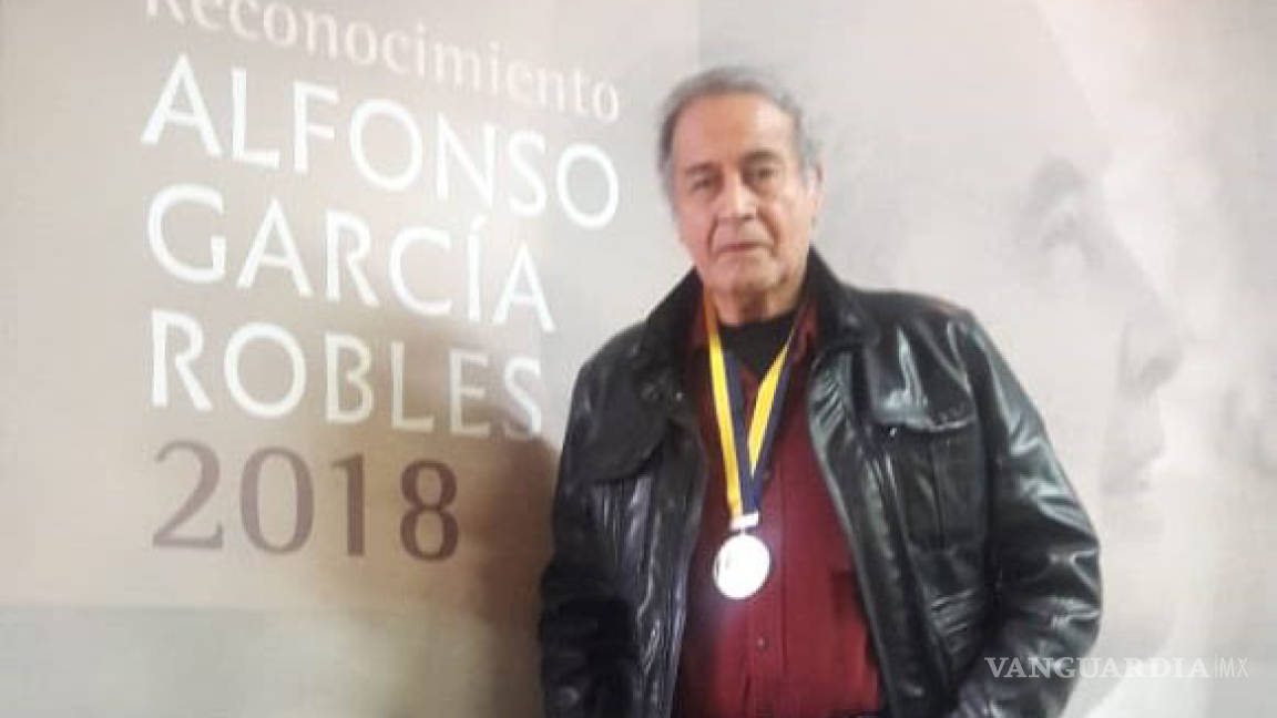 Entrega la UNAM reconocimiento al sacerdote Pedro Pantoja de Saltillo