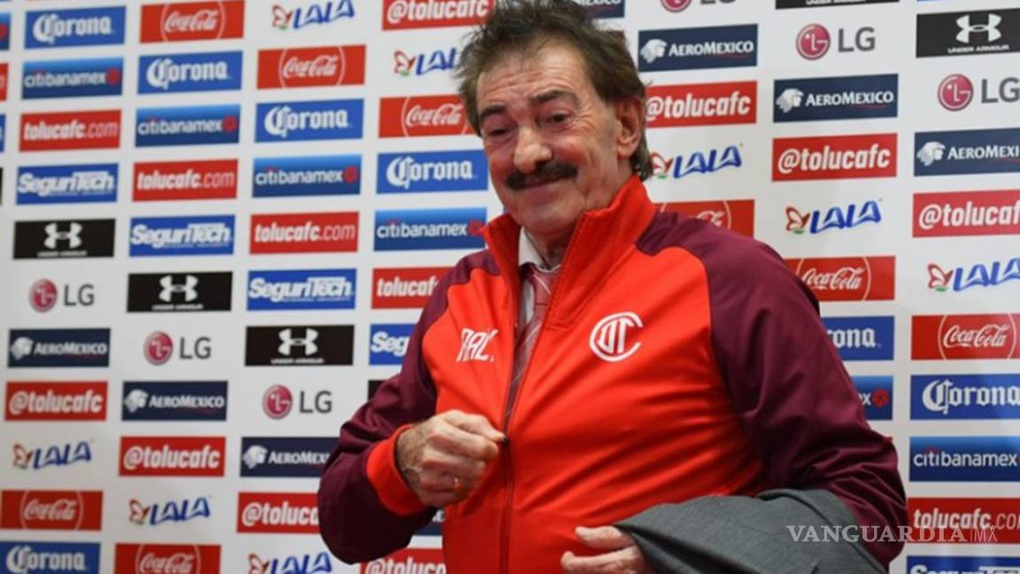 $!¿Mejores amigos? La Volpe y Hugo Sánchez dispuestos a hacer las paces