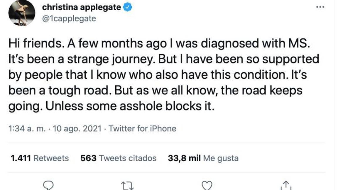 $!La reconocida actriz Christina Applegate, de 49 años, compartió con sus seguidores de Twitter que desde hace unos meses le diagnosticaron esclerosis múltiple.