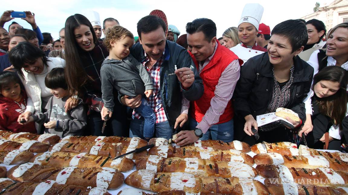 $!Manolo Jiménez parte rosca de ¡kilómetro y medio! y da un mensaje a saltillenses