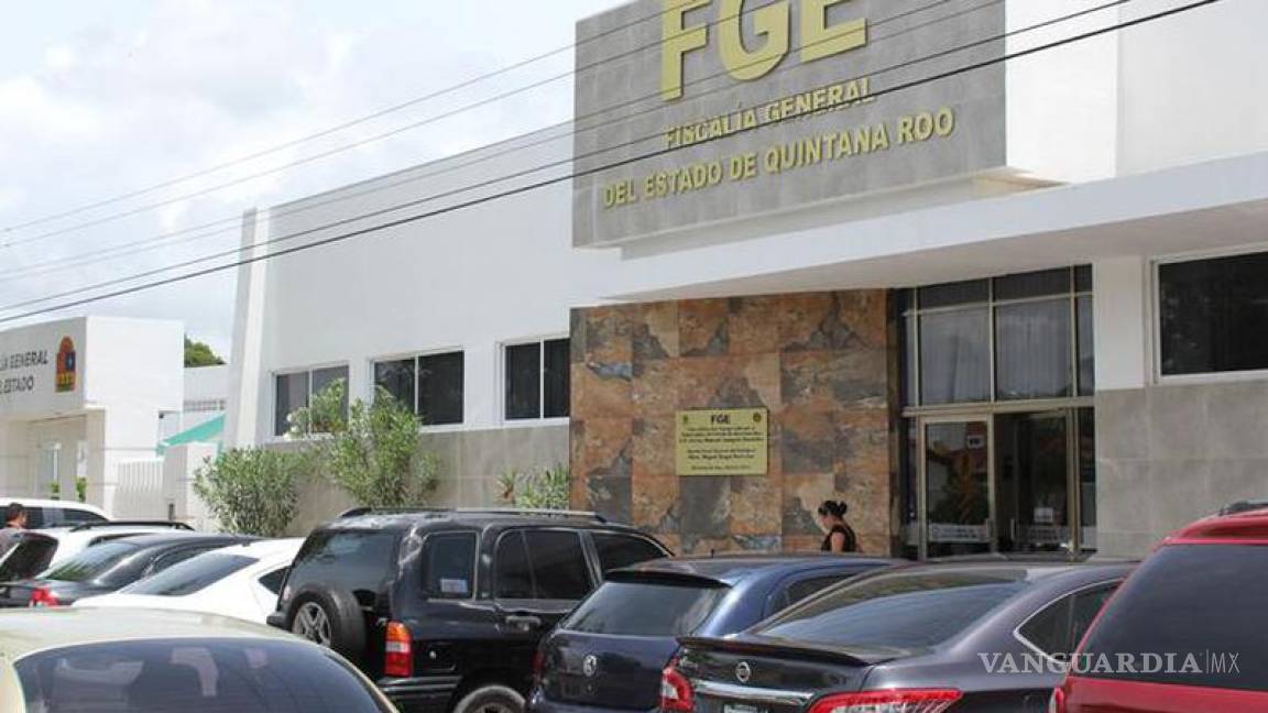 Destituyen a delegado de la FGR en Quintana Roo y aprehenden a fiscal, por nexos con criminales