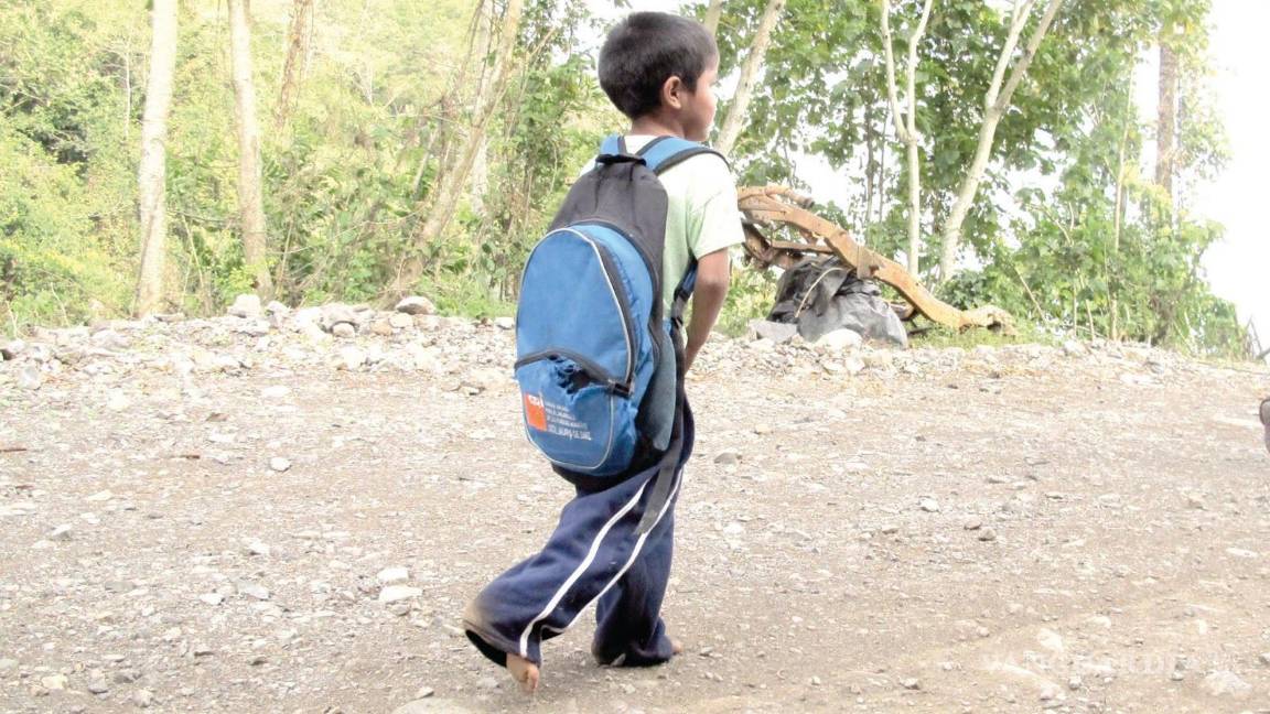 Con daños, escuela alista regreso a clases