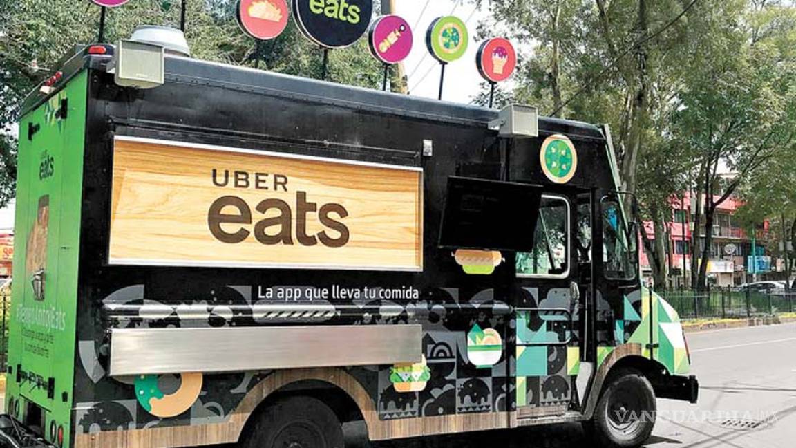 Uber Eats le entra a los &quot;food trucks&quot; en México